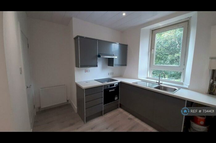 1 Bedroom Flat To Rent In Salisbury Street, Kirkcaldy, KY2