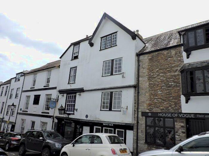 2 Bedroom Maisonette To Rent In Looe Street, Plymouth, PL4