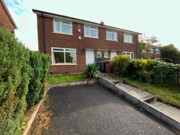 3 Bedroom Property To Rent In Bank Lane, Little Hulton, Manchester, M38