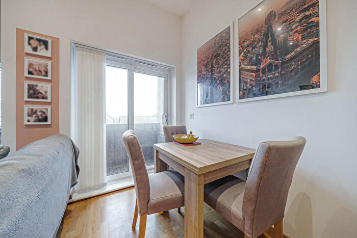 2 Bedroom Apartment To Rent In Salisbury Road, Dartford, DA2