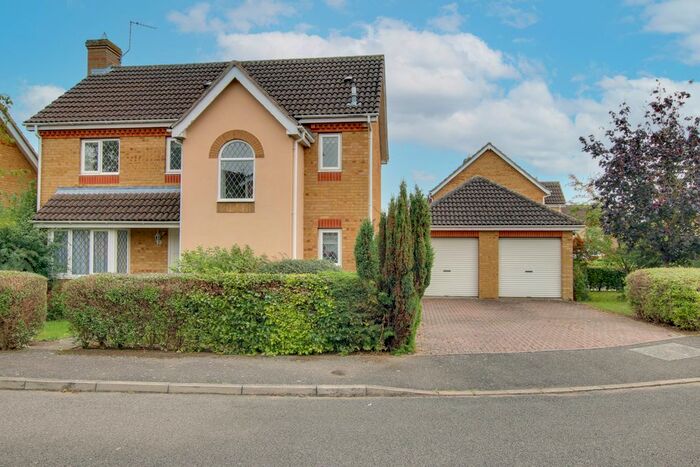 4 Bedroom Detached House To Rent In Skelton Place, St. Ives, PE27