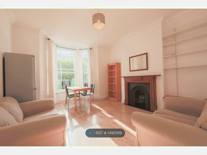 4 Bedroom Maisonette To Rent In Marquis Road, London, NW1