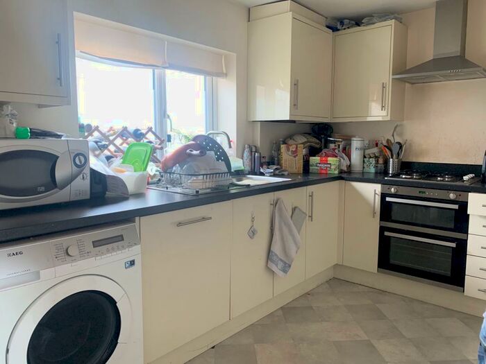 2 Bedroom Maisonette To Rent In Regent Street, Beeston, NG9