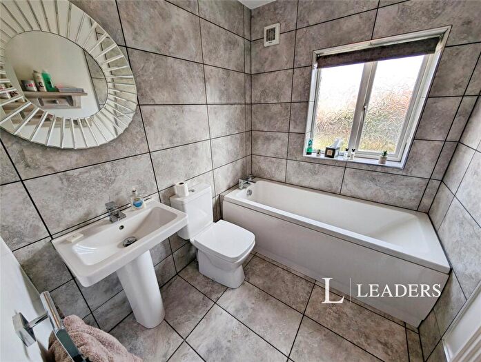 4 Bedroom Detached House For Sale In Millstone Close, Mansfield, Nottinghamshire, NG18