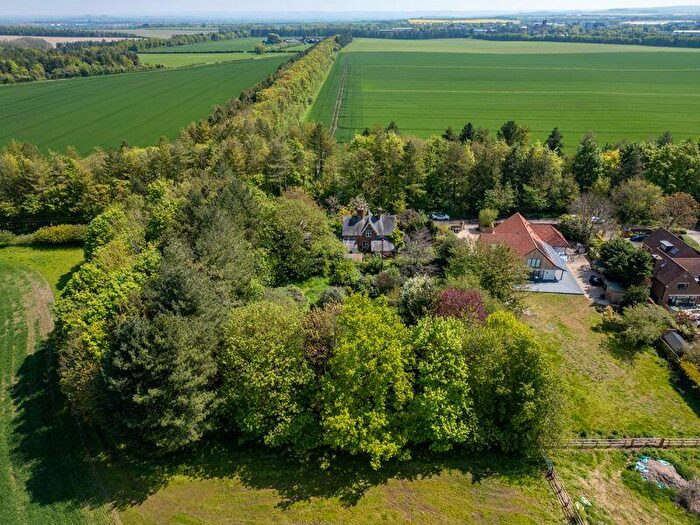 5 Bedroom Detached House For Sale In Skeats Bush, East Hendrred, OX12