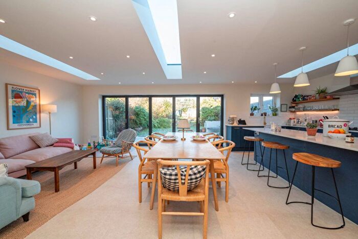 3 Bedroom Semi Detached House For Sale In Hillside Avenue, Canterbury, CT2