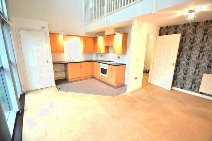 1 Bedroom Apartment To Rent In Windmill Road, Slough, Berkshire, SL1