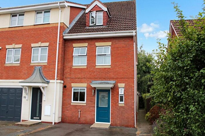 3 Bedroom End Of Terrace House For Sale In Swift Drive, Scawby Brook, DN20