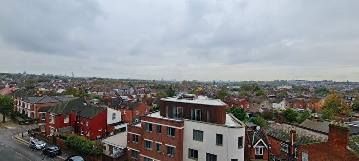 1 Bedroom Flat To Rent In Ashford Court, Ashford Road, Cricklewood, NW2