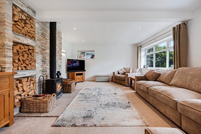 4 Bedroom Detached House For Sale In Fountains Avenue, BB12