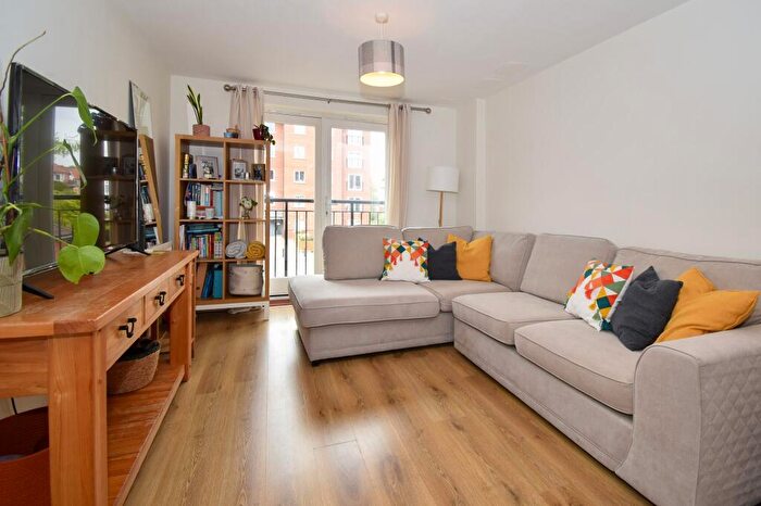1 Bedroom Apartment For Sale In John Dyde Close, Bishop's Stortford, CM23