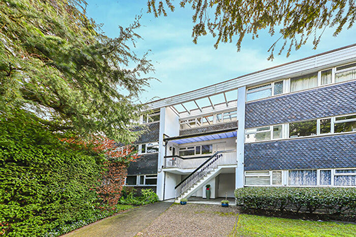 2 Bedroom Apartment For Sale In Fairlawn, Edgbaston, Birmingham, B15