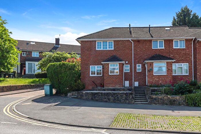 2 Bedroom End Of Terrace House For Sale In Northridge Way, Hemel Hempstead, HP1