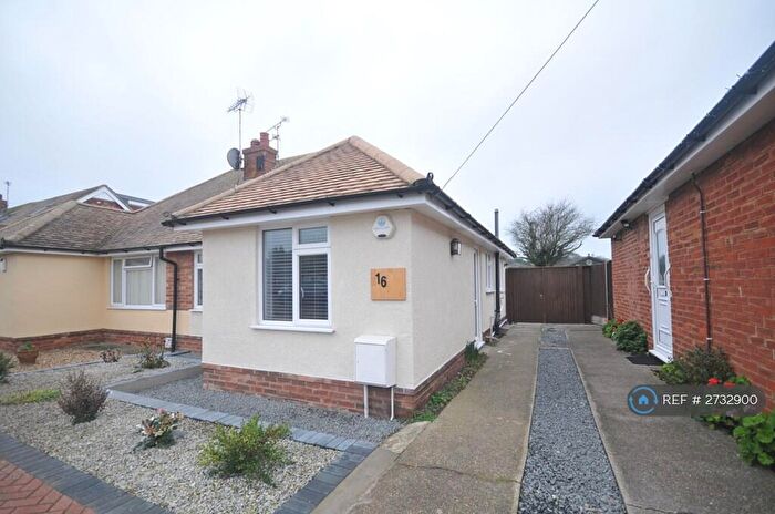 2 Bedroom Bungalow To Rent In Vine Close, Ramsgate, CT11