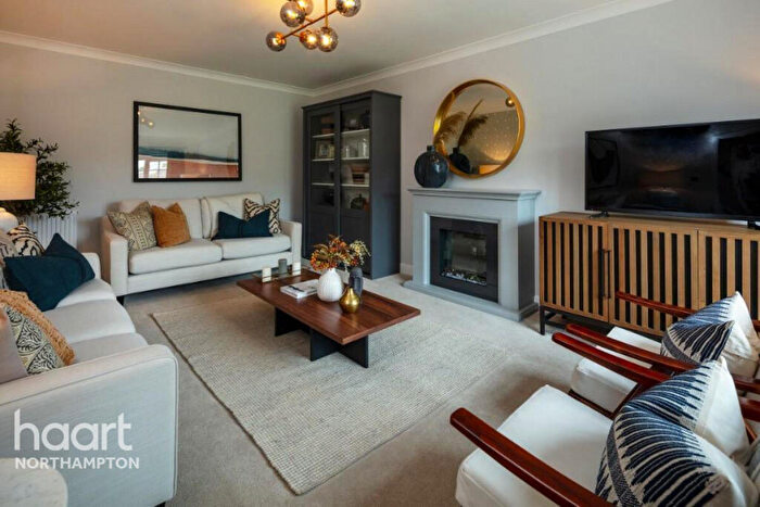 4 Bedroom Detached House For Sale In The Wimborne, Hunsbury Park, Northampton, NN5