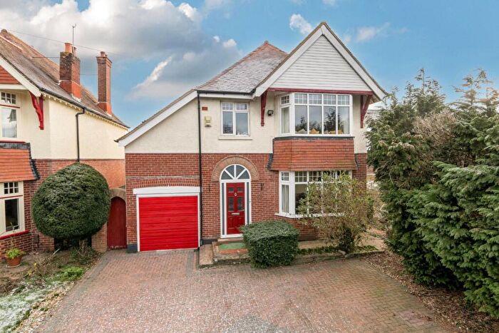 4 Bedroom Detached House For Sale In London Road, Widley, Waterlooville, PO7