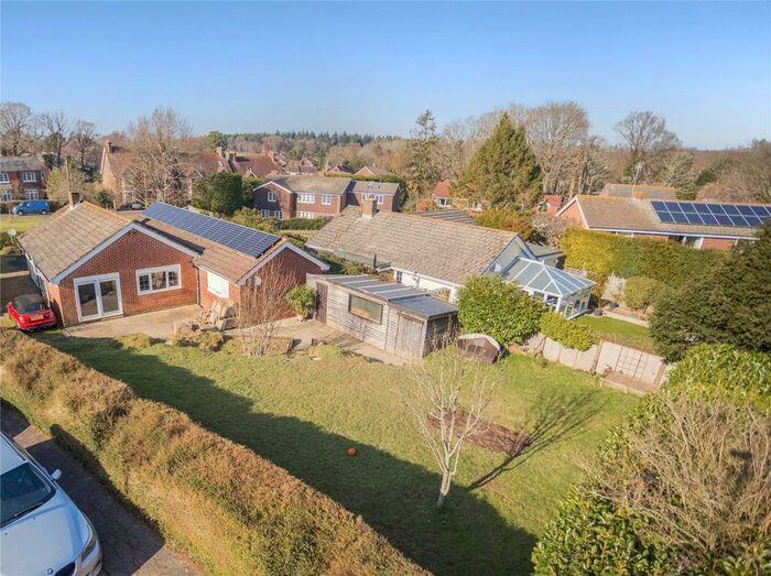 4 Bedroom Bungalow For Sale In Lime Kiln Road, Mannings Heath, West ...