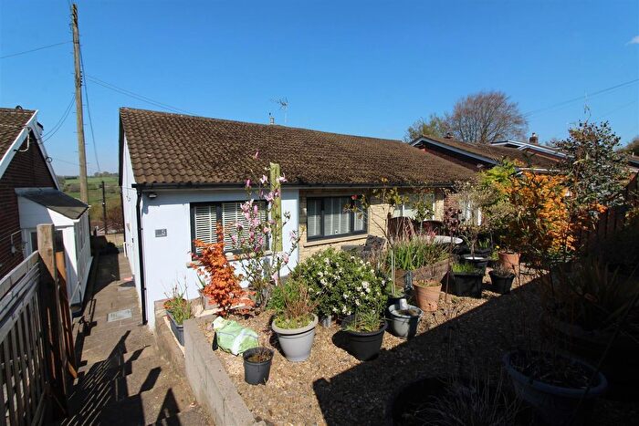2 Bedroom Semi Detached Bungalow For Sale In Rising Sun Close, Oakdale, Blackwood, NP12