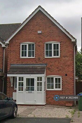3 Bedroom Detached House To Rent In Kesteven Road, West Bromwich, B71