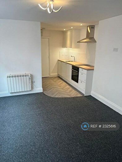 1 Bedroom Flat To Rent In York Road, Northampton, NN1