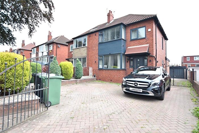 3 Bedroom Semi-Detached House For Sale In Ring Road, Crossgates, Leeds, West Yorkshire, LS15