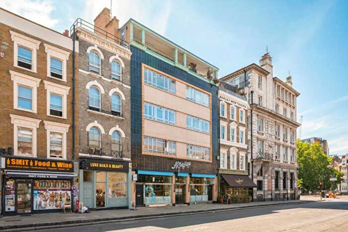 3 Bedroom Flat To Rent In Long Lane, Smithfield, City Of London, EC1A
