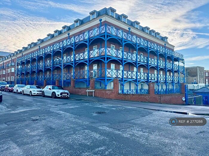 2 Bedroom Flat To Rent In Charlotte Court, Margate, CT9