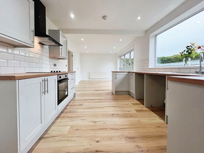 3 Bedroom Bungalow For Sale In Hough Fold Way, Harwood, Bolton, BL2