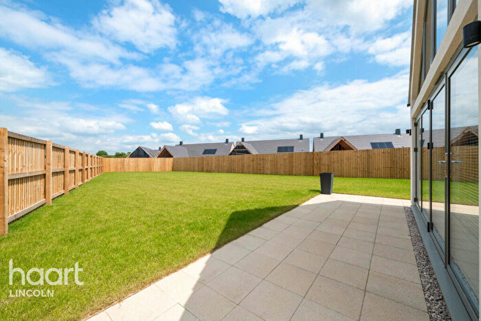 4 Bedroom Detached House For Sale In Stow Park Road, Marton, DN21