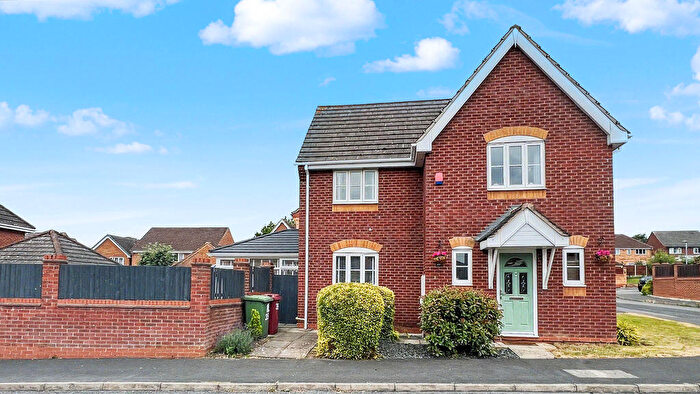 3 Bedroom Detached House For Sale In Baldwin Avenue, Bottesford, DN16