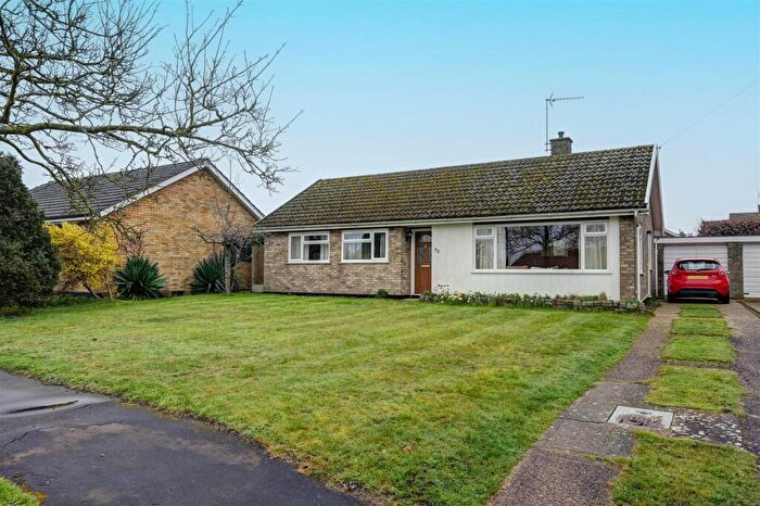 3 Bedroom Detached Bungalow For Sale In Emmanuel Avenue, Gorleston, Great Yarmouth, NR31