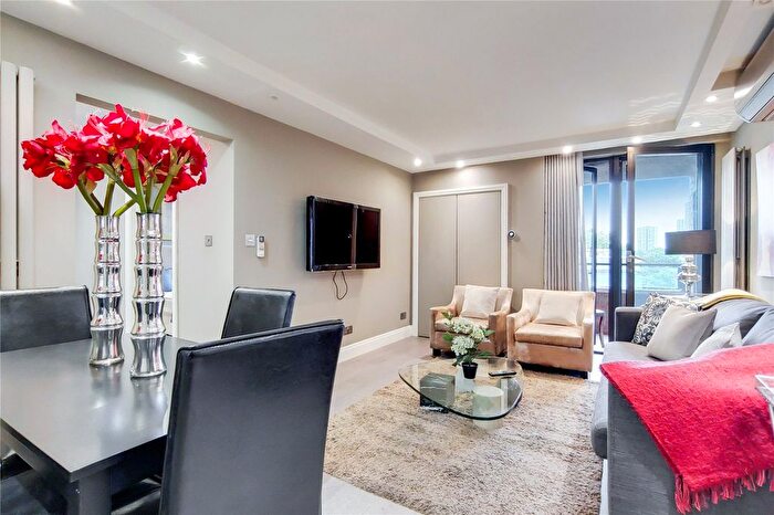 2 Bedroom Flat To Rent In Cresta House, Finchley Road, London, NW3