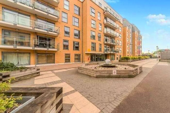 2 Bedroom Flat To Rent In Woolners Way, Stevenage SG1