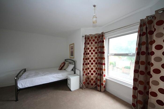 1 Bedroom Terraced House To Rent In Wantage Road, Reading, RG30