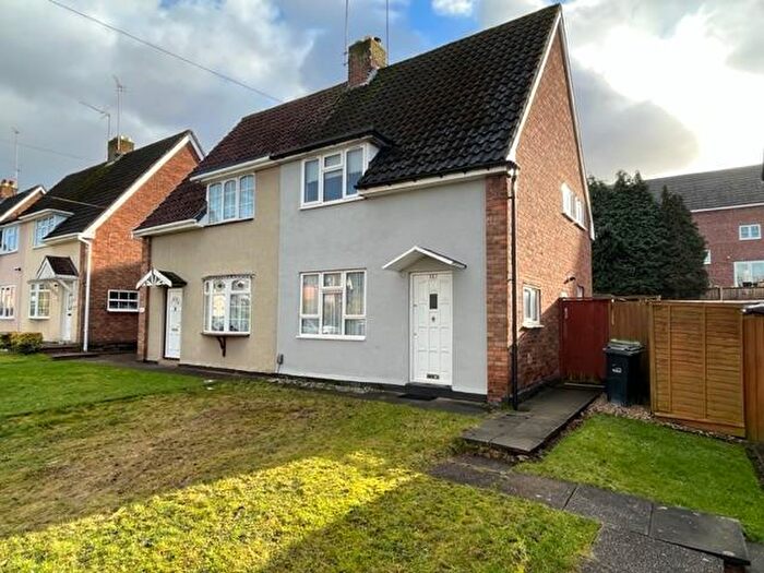 2 Bedroom Semi Detached House To Rent In Russell Hall Road, Dudley, DY1