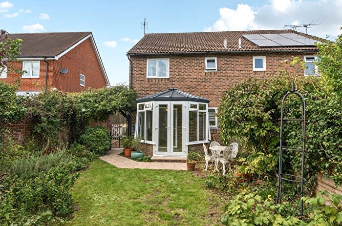1 Bedroom End Of Terrace House For Sale In London Road, Holybourne, Alton, Hampshire, GU34