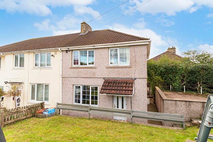 3 Bedroom Semi Detached House For Sale In Graig Park Circle, Newport, NP20