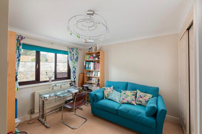 4 Bedroom Semi-Detached House For Sale In Upper East Hayes, Bath, BA1