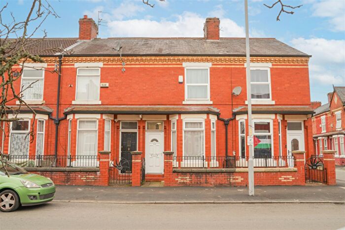 2 Bedroom Terraced House For Sale In Parkfield Street, Rusholme, M14