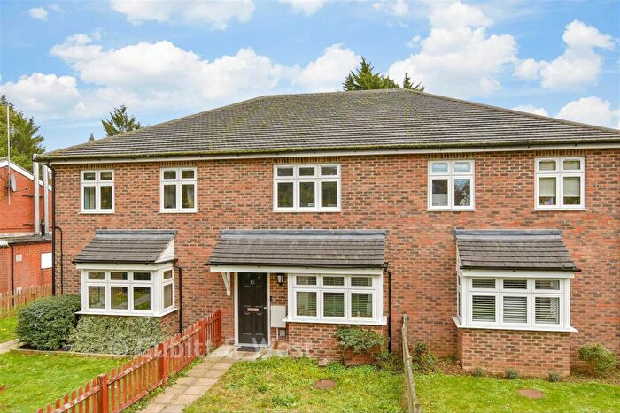 2 Bedroom Terraced House For Sale In Carshalton Road, Banstead, Surrey, SM7