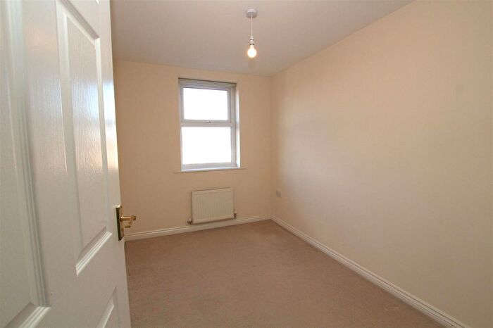 2 Bedroom Flat To Rent In Master Road, Thornaby, Stockton-On-Tees, TS17