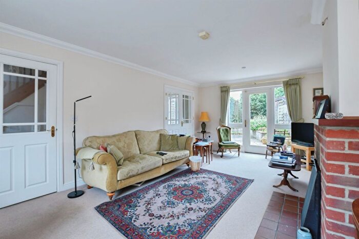 4 Bedroom Detached House For Sale In Lower School Lane, Blandford St. Mary, Blandford Forum, DT11