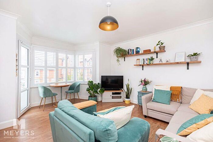 3 Bedroom Apartment To Rent In Chatfield Court, Boscombe Spa Road, Bournemouth, BH5