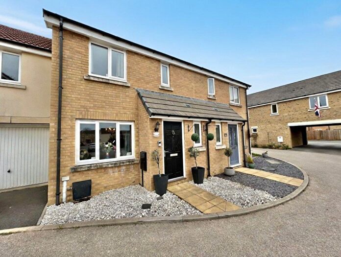 3 Bedroom Terraced House For Sale In Falcon Road, Yeovil, Somerset, BA22