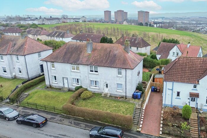 2 Bedroom Flat For Sale In Whin Street, Clydebank, G81