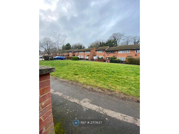 3 Bedroom Terraced House To Rent In Church Lees, Great Linford, Milton Keynes, MK14