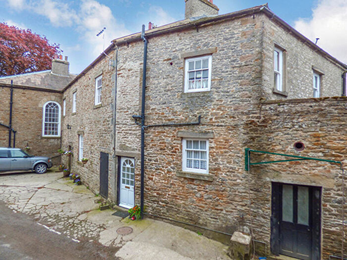 2 Bedroom Flat To Rent In Dales View Coverham, Leyburn, DL8