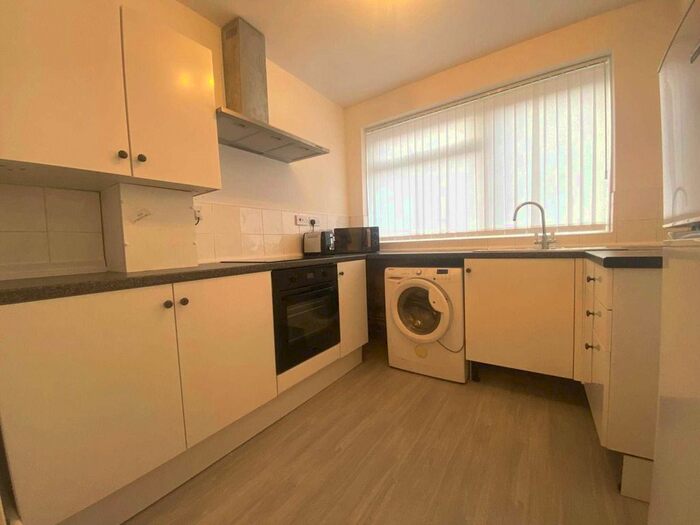 1 Bedroom Flat To Rent In Bagot Street, Liverpool, L15