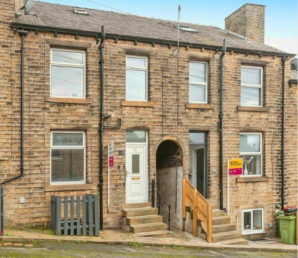 2 Bedroom House To Rent In Dowker Street, Huddersfield, HD3