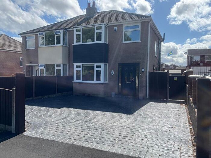 3 Bedroom Semi-Detached House For Sale In Delamere Avenue, Gwersyllt, Wrexham, LL11